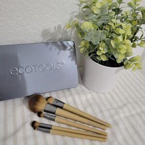 EcoTools Bamboo Brush Set with Silver Case Make Up Bag Included